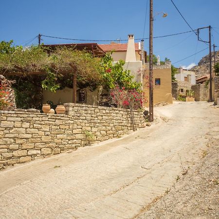 Villa Galanthus Lístaros エクステリア 写真